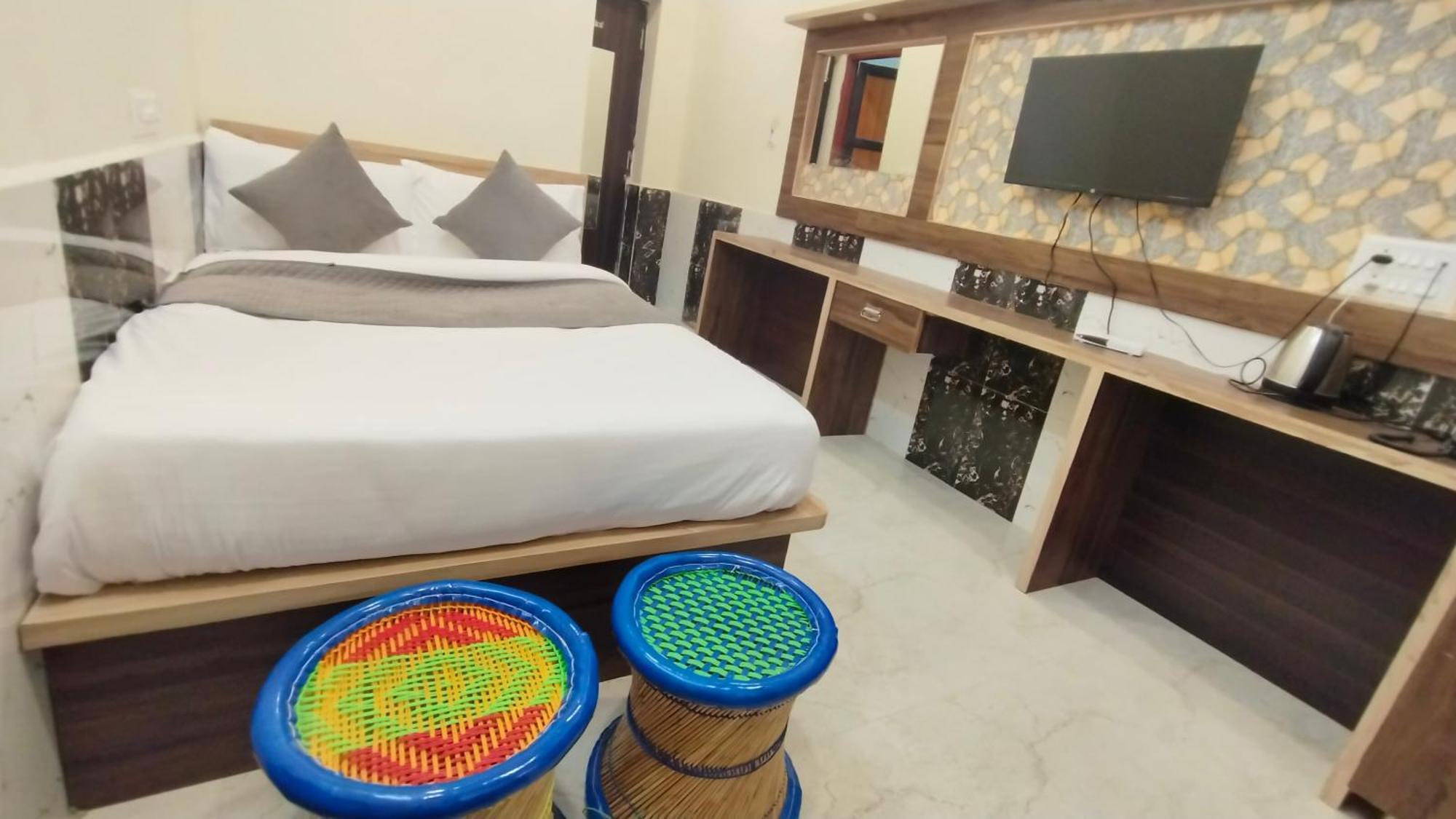 Hotel Grand Vijay Pushkar Ngoại thất bức ảnh